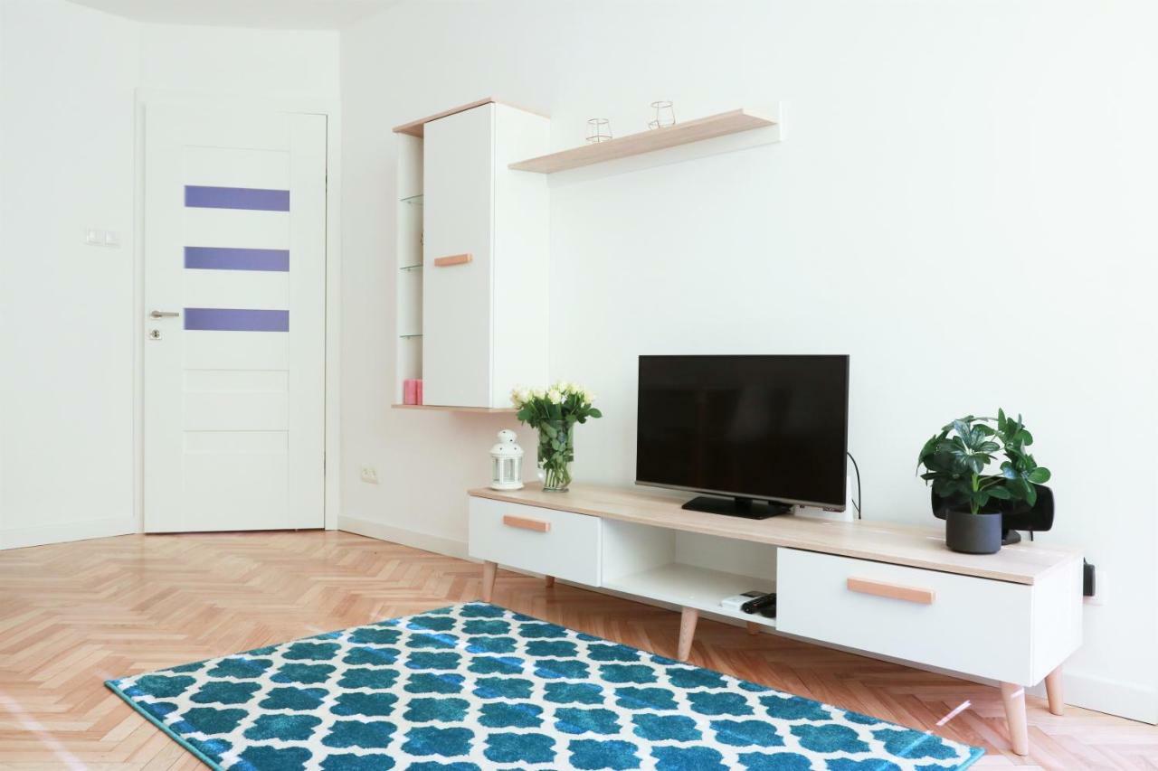 Chill & Explore By Cooee Apartments Varšava Exteriér fotografie